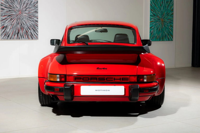 Porsche 911 Turbo 3.3