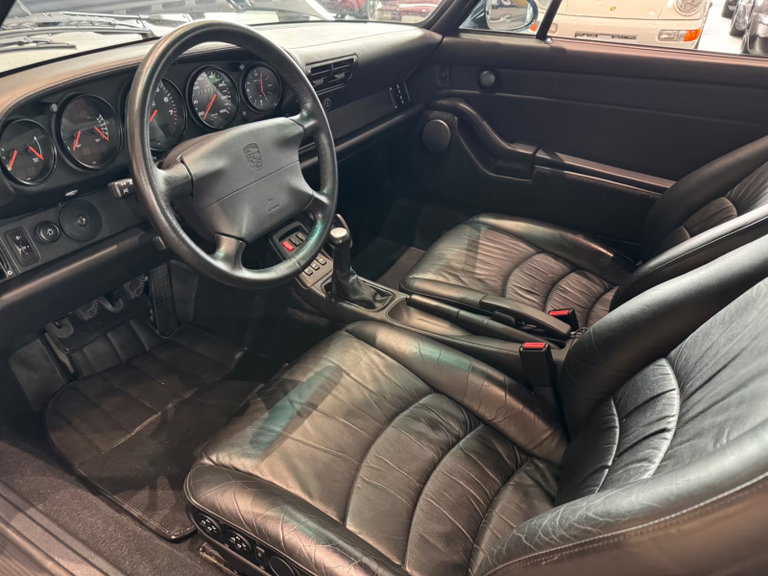 Porsche 993 Carrera 4S