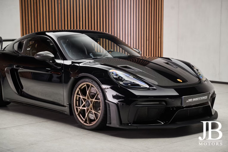 Porsche 718 Cayman GT4 RS