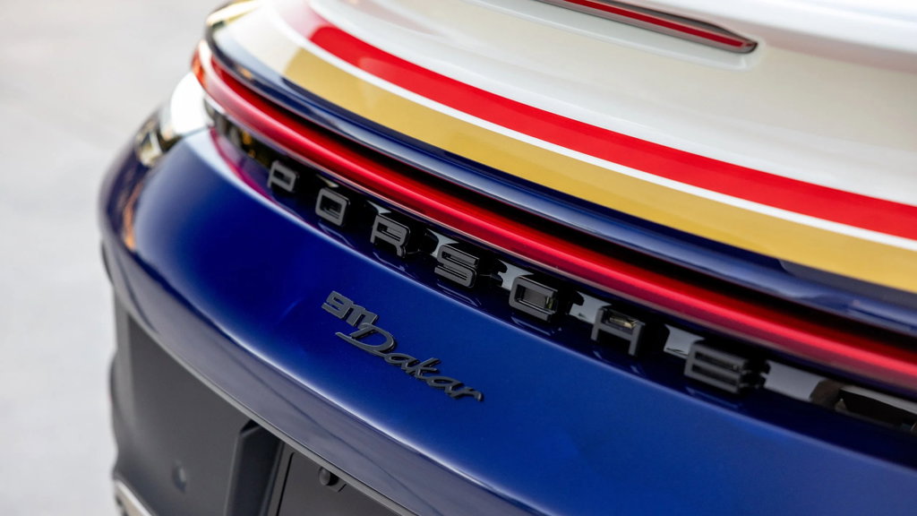 Porsche 911 Dakar
