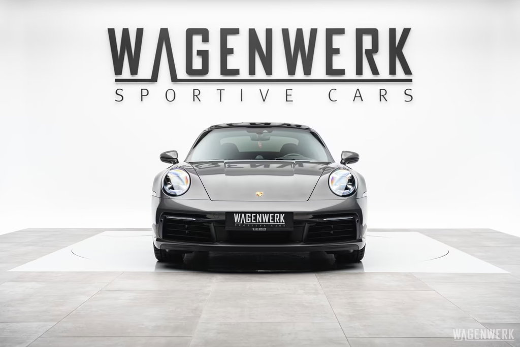 Porsche 992 Carrera 4S