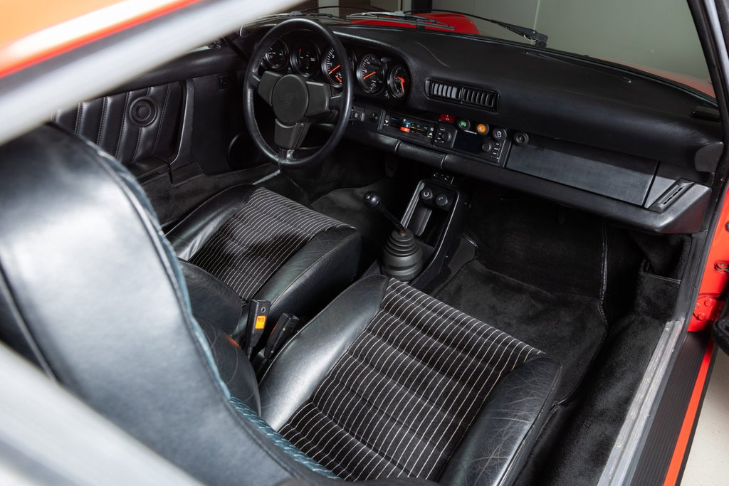 Porsche 911 Turbo 3.3