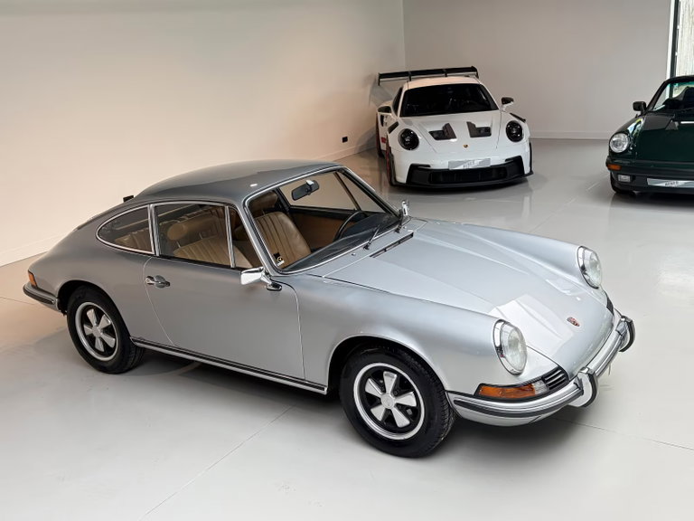 Porsche 911 T