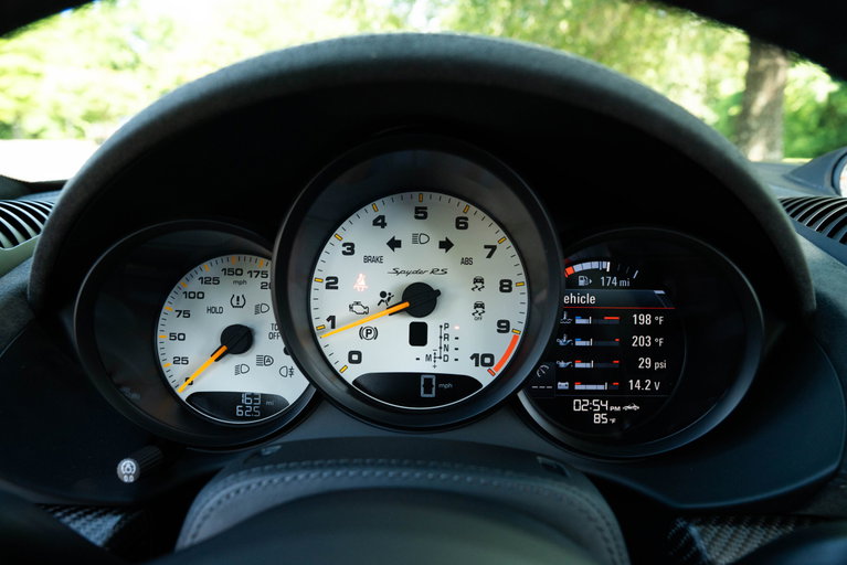 Porsche 718 Spyder RS
