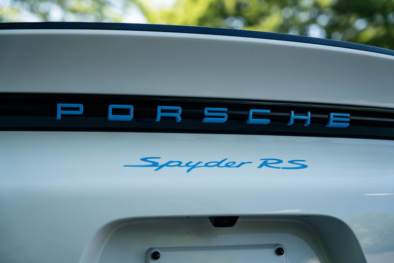 Porsche 718 Spyder RS