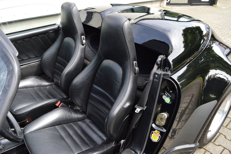 Porsche 911 Carrera 3.2 Speedster