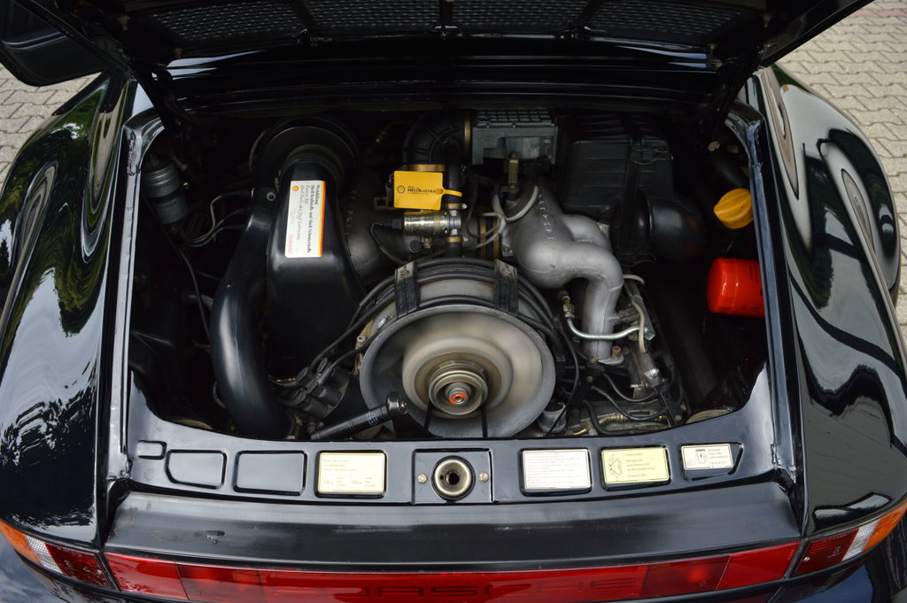 Porsche 911 Carrera 3.2 Speedster