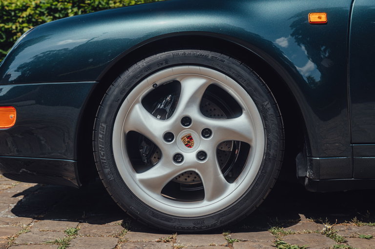 Porsche 993 Carrera