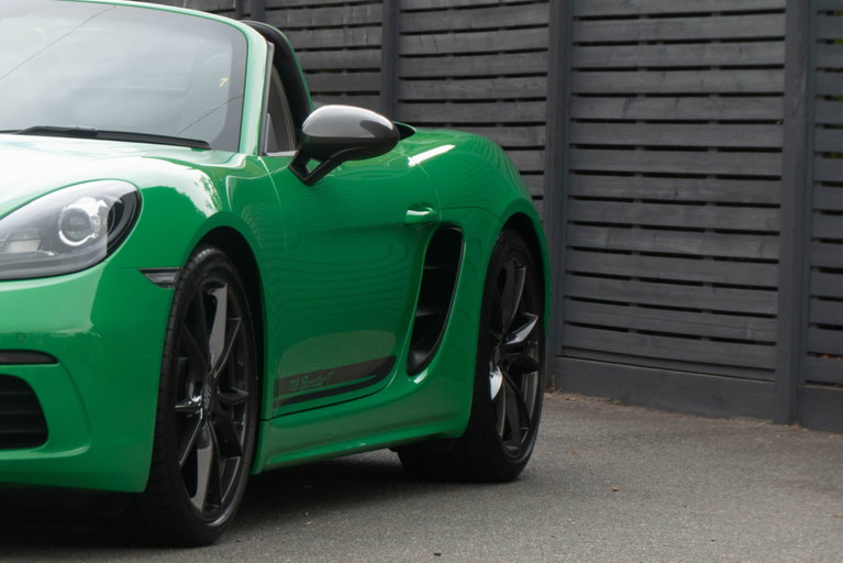 Porsche 718 Boxster