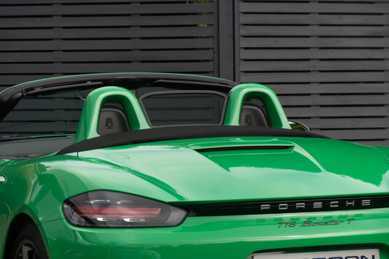 Porsche 718 Boxster