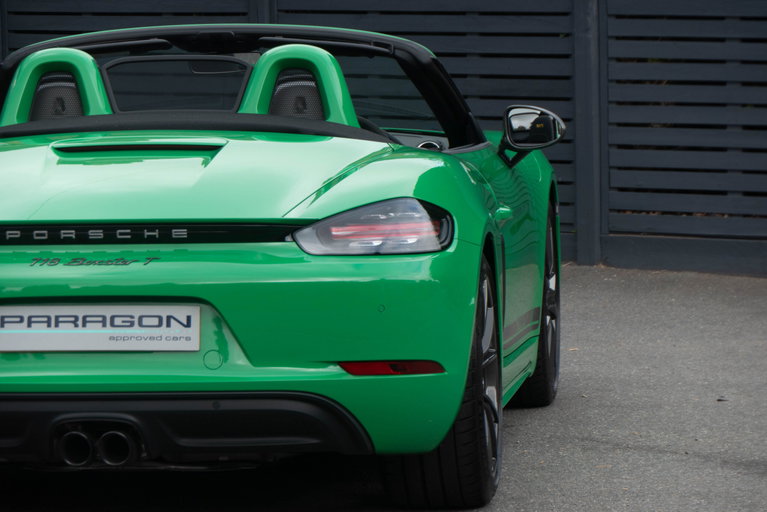 Porsche 718 Boxster
