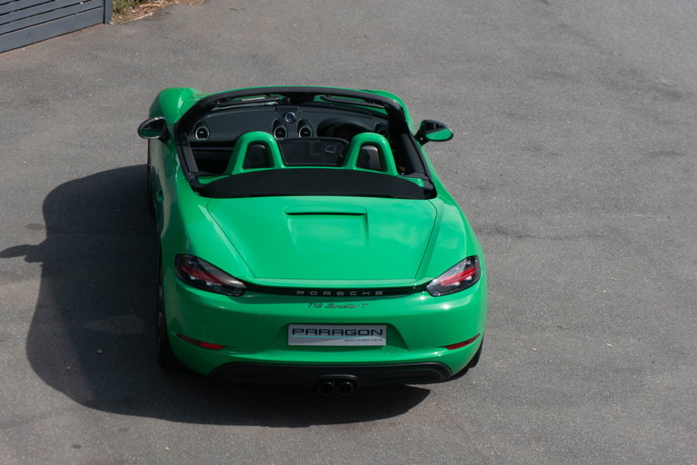 Porsche 718 Boxster