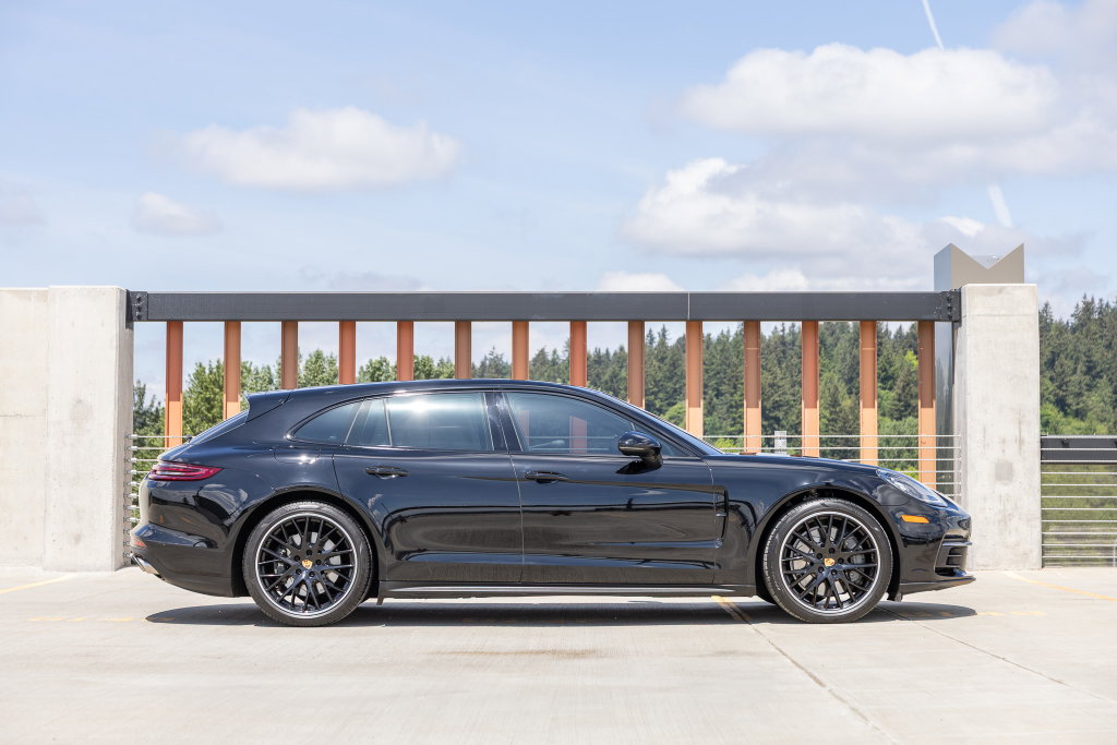 Porsche Panamera 4S