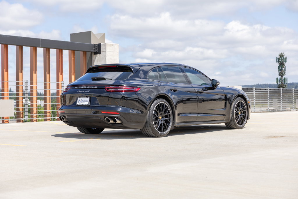Porsche Panamera 4S