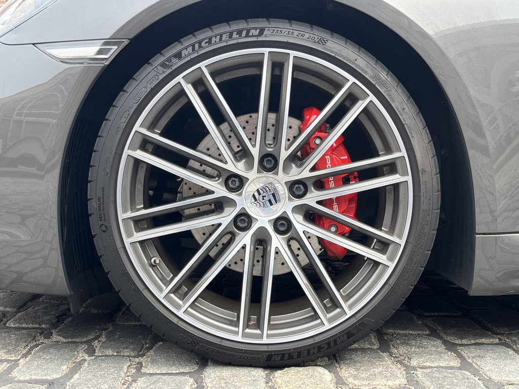 Porsche 718 Cayman S