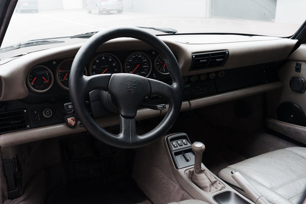 Porsche 964 Carrera 2