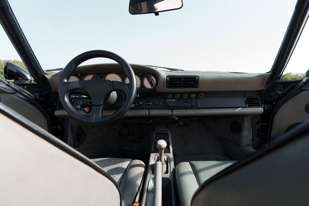 Porsche 964 Carrera 2