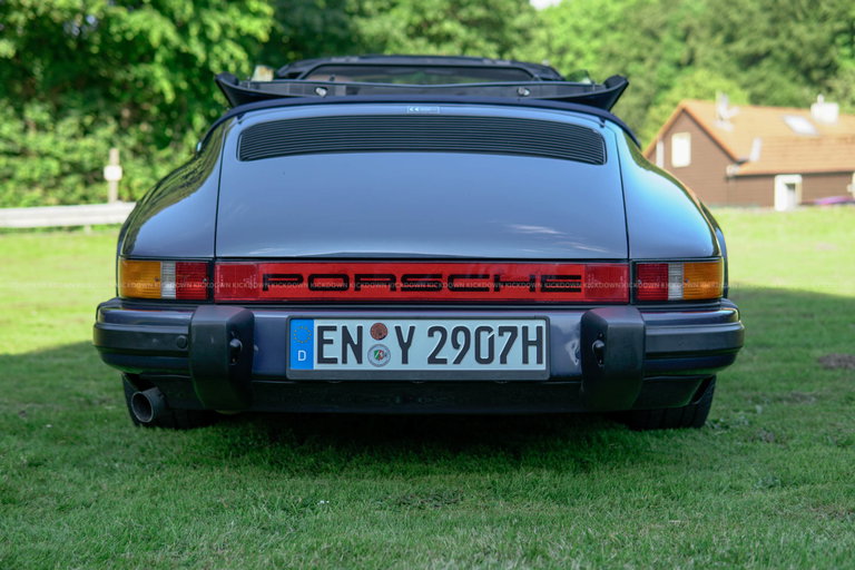 Porsche 911 Carrera 3.2