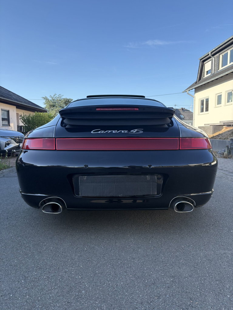 Porsche 996.2 Carrera 4S