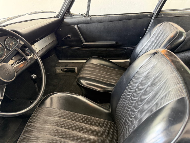 Porsche 912