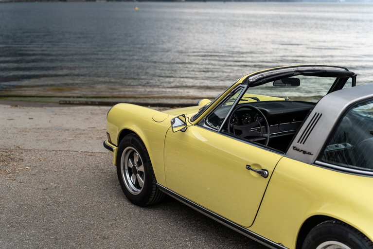Porsche 911 T