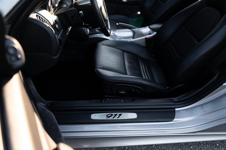 Porsche 996.2 Carrera “40 Jahre 911”