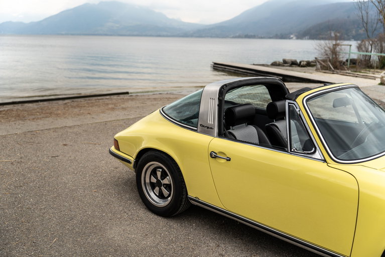 Porsche 911 T