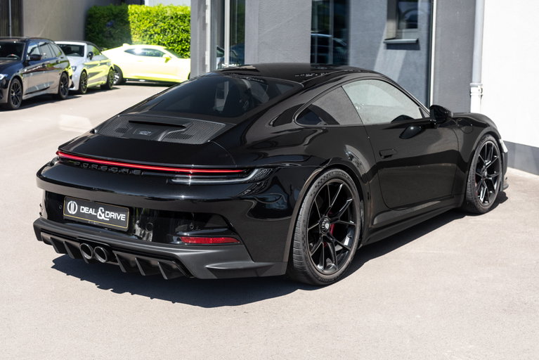 Porsche 992 GT3 Touring