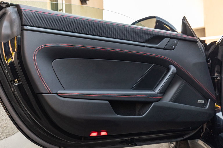 Porsche 992 GT3 Touring
