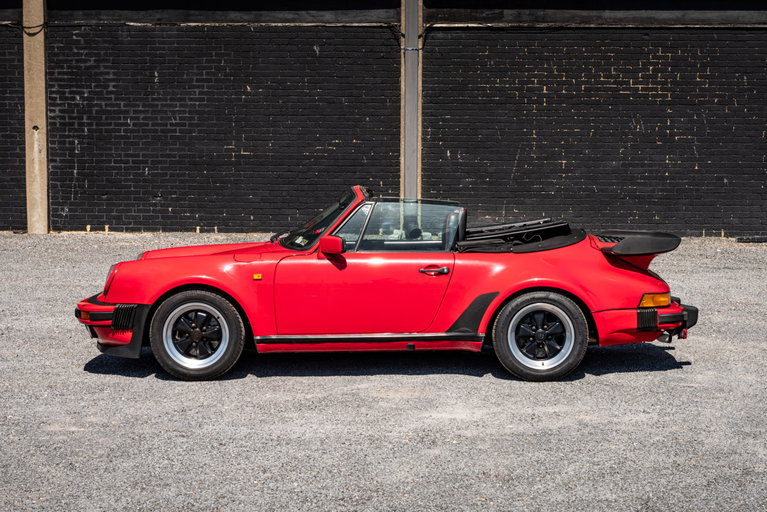 Porsche 911 Carrera 3.2 Supersport