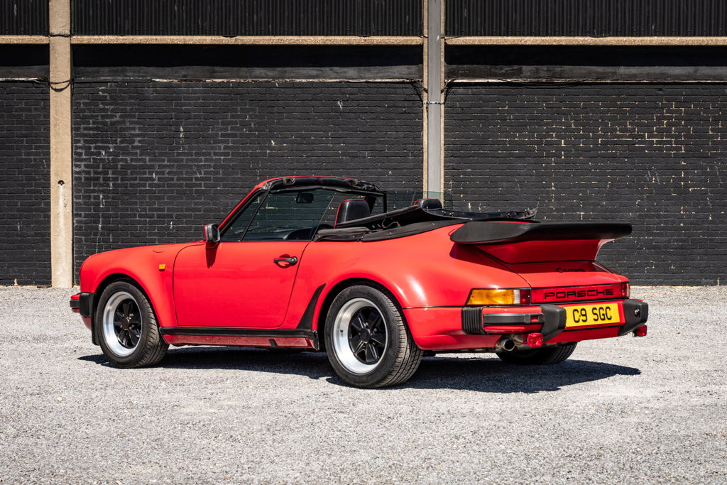 Porsche 911 Carrera 3.2 Supersport