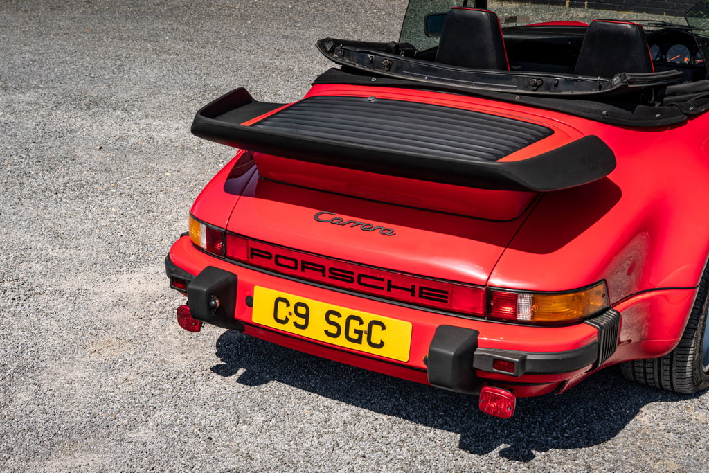Porsche 911 Carrera 3.2 Supersport