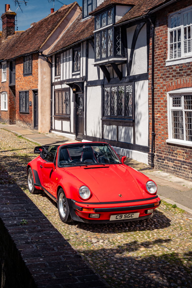 Porsche 911 Carrera 3.2 Supersport