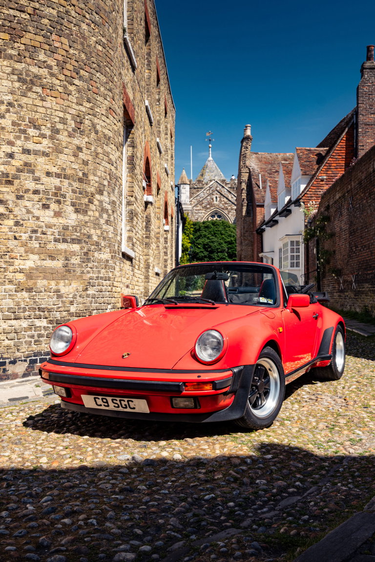 Porsche 911 Carrera 3.2 Supersport