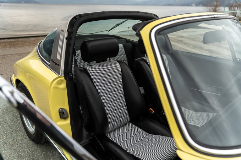 Porsche 911 T