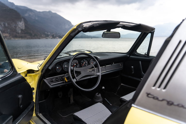 Porsche 911 T