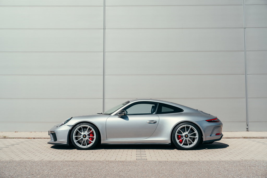 Porsche 991.2 GT3 Touring