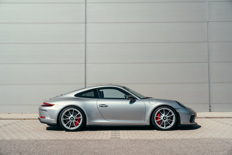 Porsche 991.2 GT3 Touring