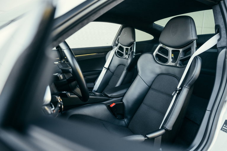 Porsche 991.2 GT3 Touring