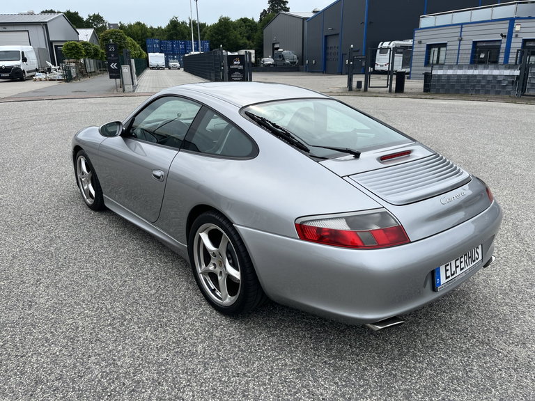 Porsche 996.2 Carrera “40 Jahre 911”