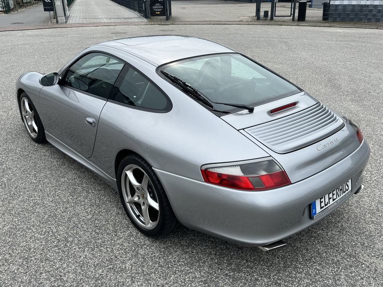 Porsche 996.2 Carrera “40 Jahre 911”