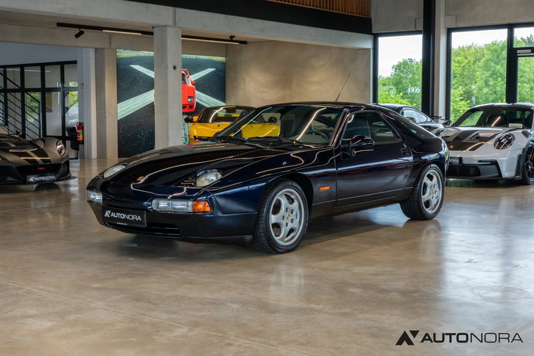 Porsche 928 GTS