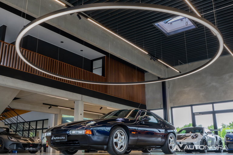 Porsche 928 GTS