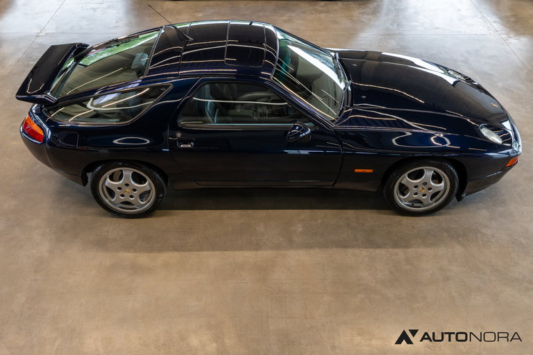 Porsche 928 GTS