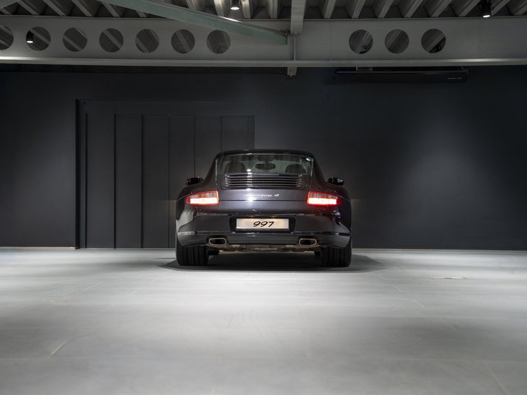 Porsche 997 Carrera 4