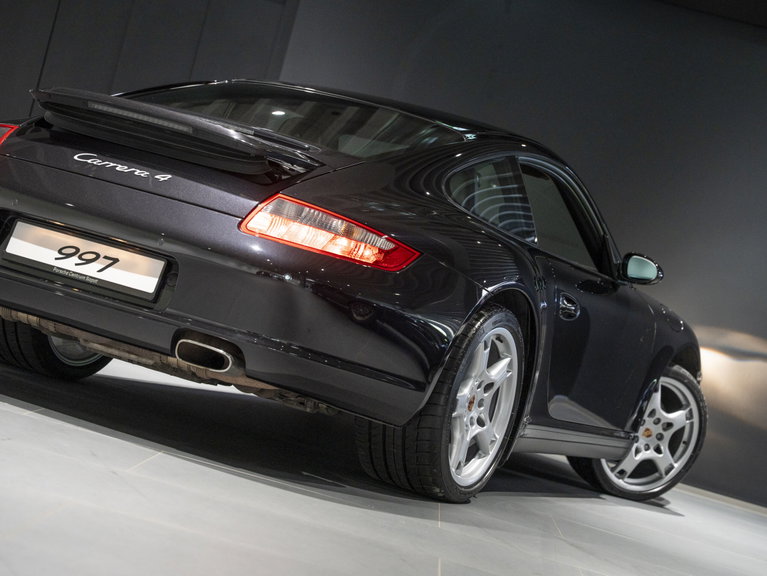Porsche 997 Carrera 4