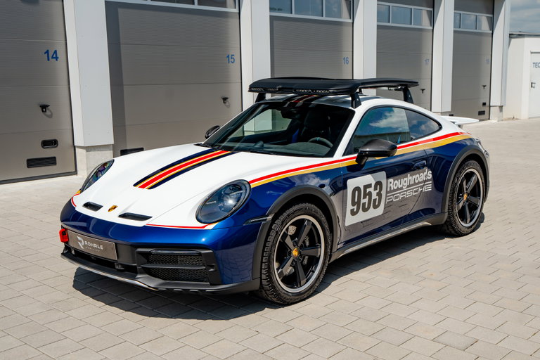 Porsche 911 Dakar