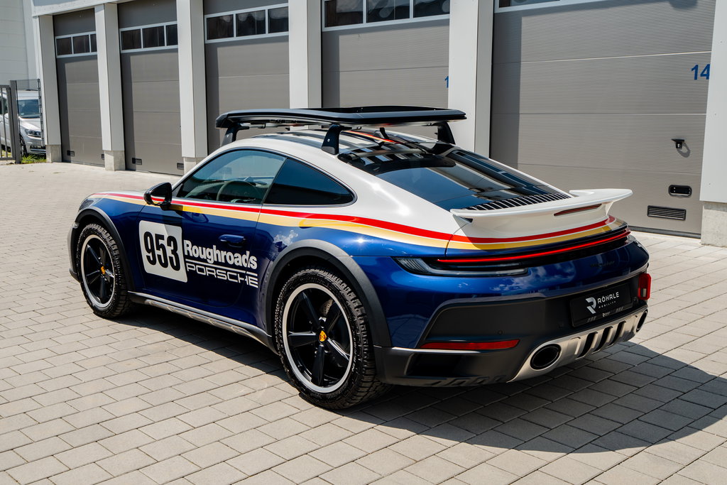 Porsche 911 Dakar