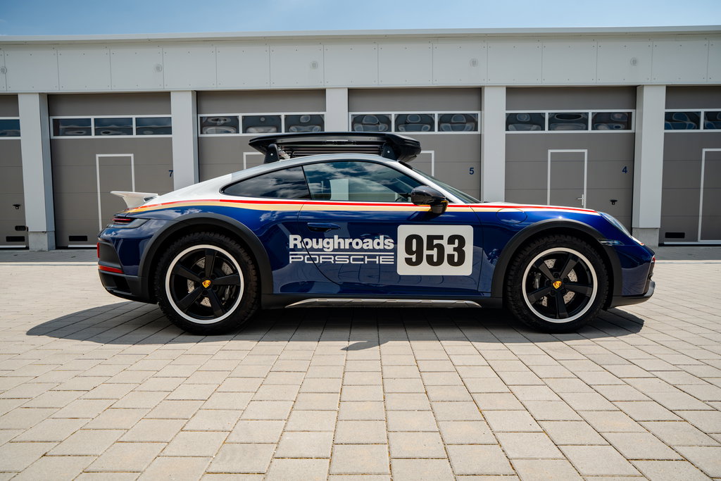 Porsche 911 Dakar