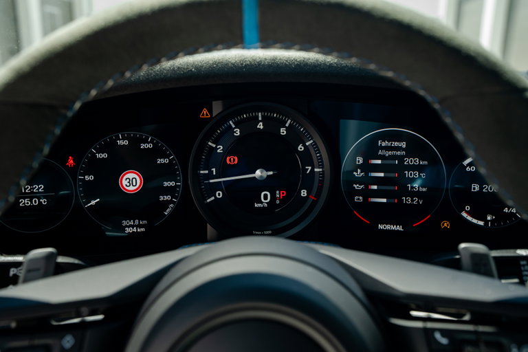Porsche 911 Dakar